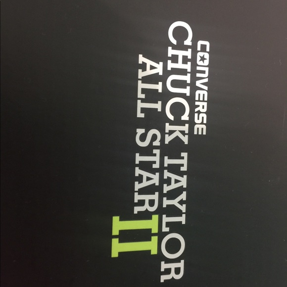 New in Box Converse Shoes 👟 - Picture 4 of 5